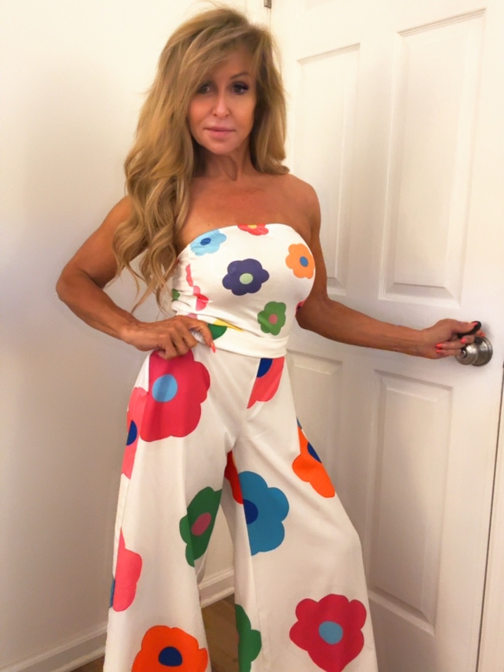 Strapless Wide-Leg Floral tube top and palazzo pants in Multi floral